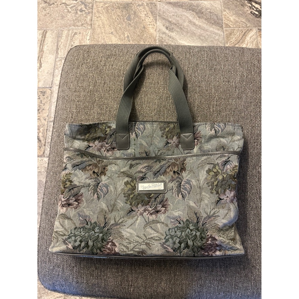 Diane Von Furstenberg  Vintage Floral‎ Tapestry Tote Bag  Purse EUC Designer